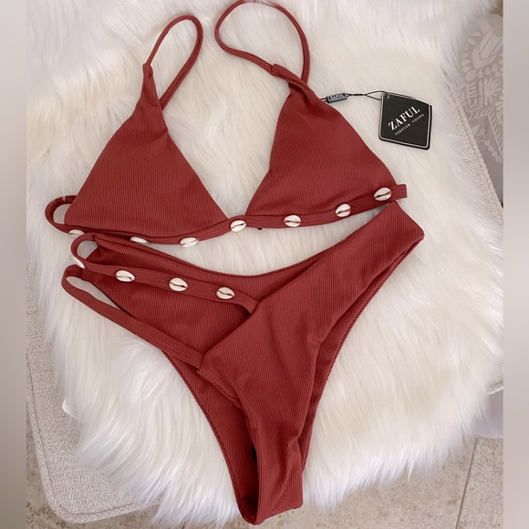 Shell bikini 🐚 - Picture 10 of 16